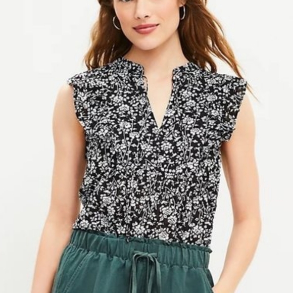 LOFT Tops - LOFT B&W floral ruffle tie neck shell (Size: L)